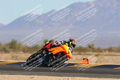 media/Dec-05-2024-Racers Edge (Thu) [[e102e0690b]]/2-A Group/Session 3 (Turn 16)/